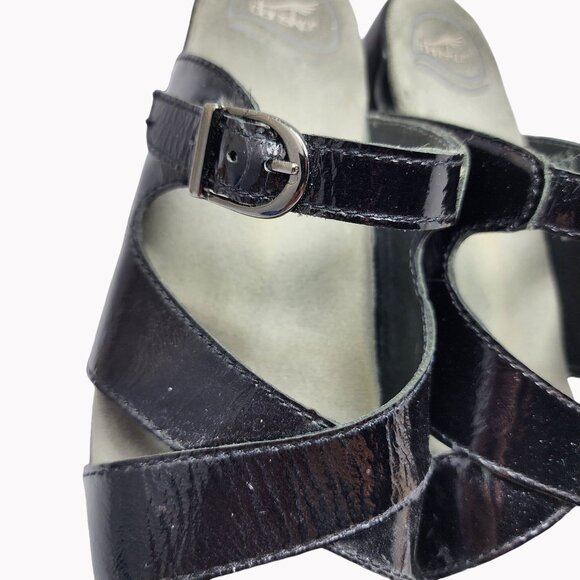 Dansko Womens size 8 Black Patent Leather Sandals block heel EU 38 - Picture 3 of 13